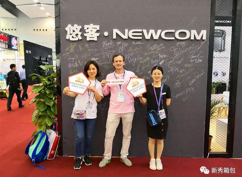 1525347576835892.png blob.png